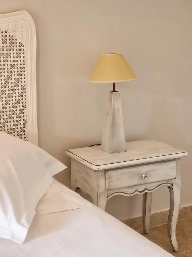 Castillon Des Baux Maussane les Alpilles Hotel